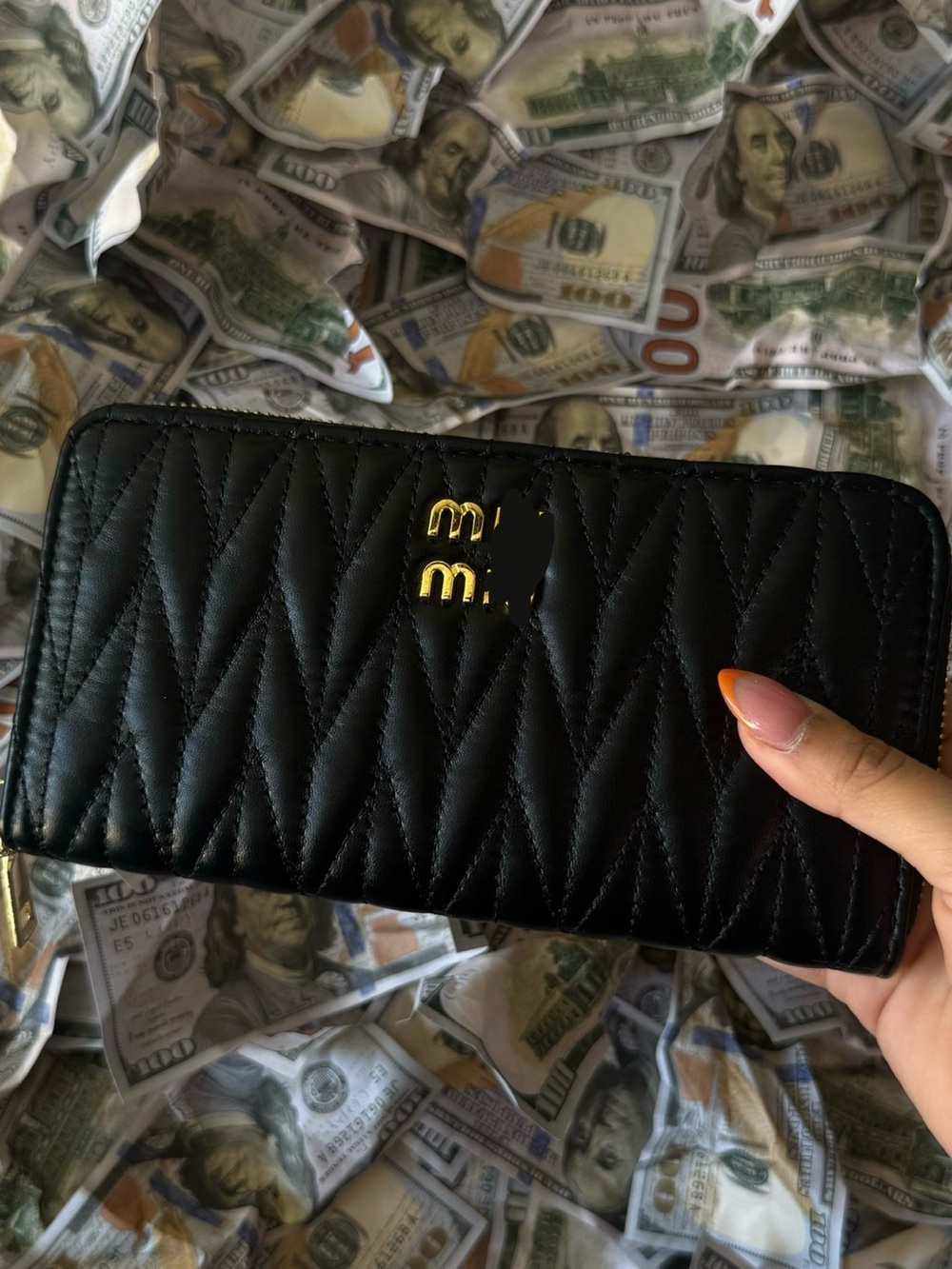 New women’s black fashion wallet